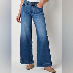 Women’s Wide Leg Jeans High Rise Size 8 Barrel